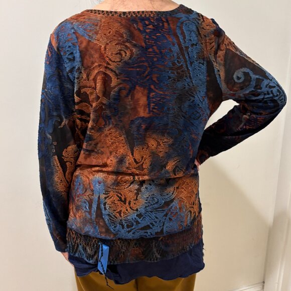 ๐ Sale! ๐ Kamana burnout tie-dye multi-layered V-neck sweater, L - Picture 7 of 8